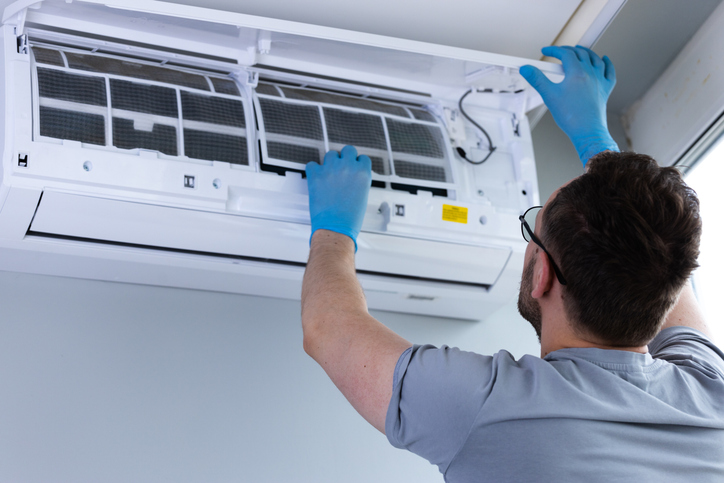 How AC Replacement Can Solve Persistent Humidity Imbalances Fast